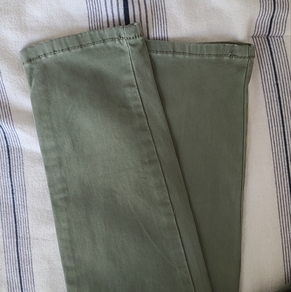 Seven7 High Rise Skin-Fit Jeans - Picture 6 of 9